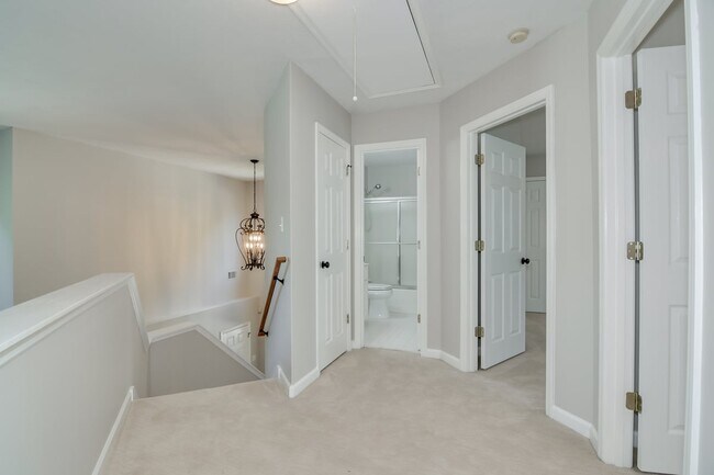 Building Photo - 486 Granite Point