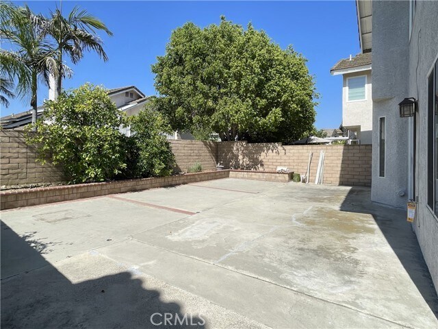 Building Photo - 2126 Sun Ridge Dr