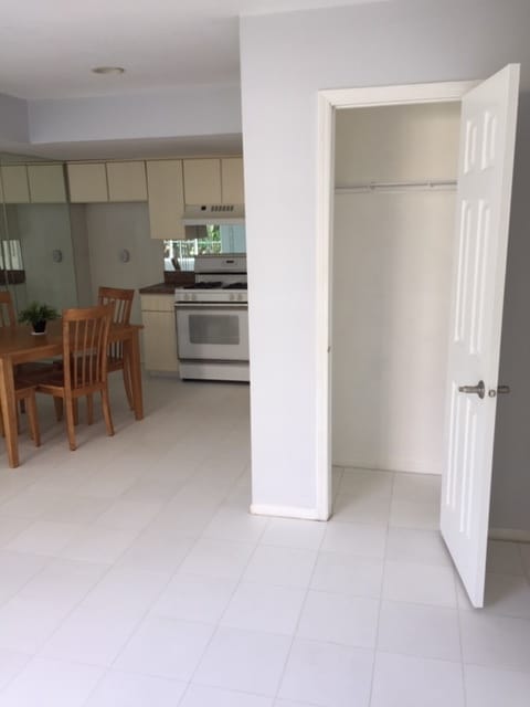 Building Photo - 22 Sharrotts Rd