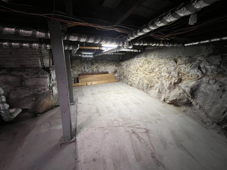 Basement Storage - 16 Chapel St