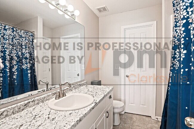 Building Photo - 941 Drum Ln