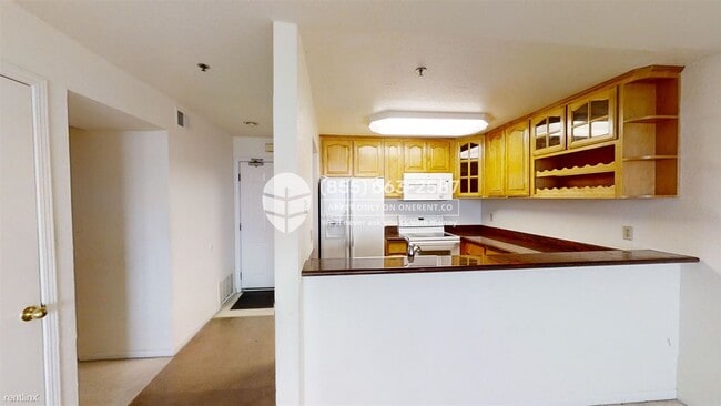 Building Photo - 535 Pierce St