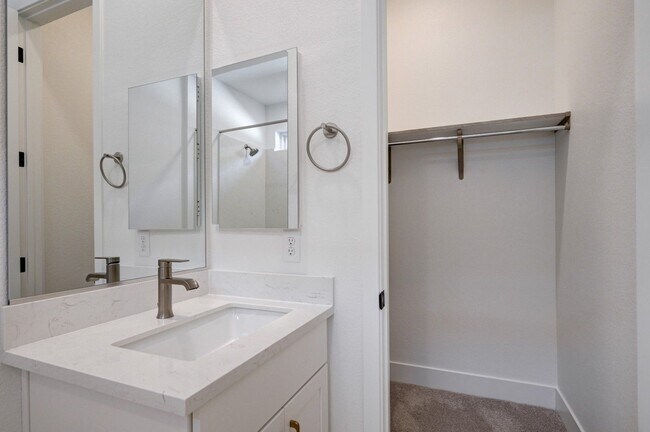 Building Photo - Experience elevated living at Guard Gated Ascension in Summerlin — Las Vegas' premier new luxury ...