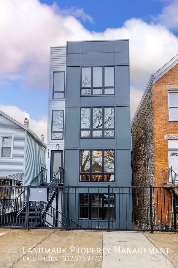 Primary Photo - 1726 W Cullerton St