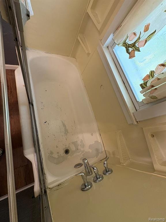 Building Photo - 1701 Park St