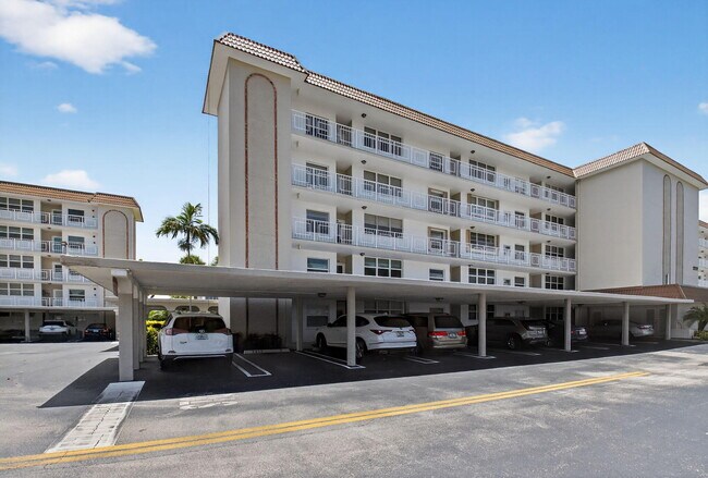 Building Photo - 2717 Florida Blvd