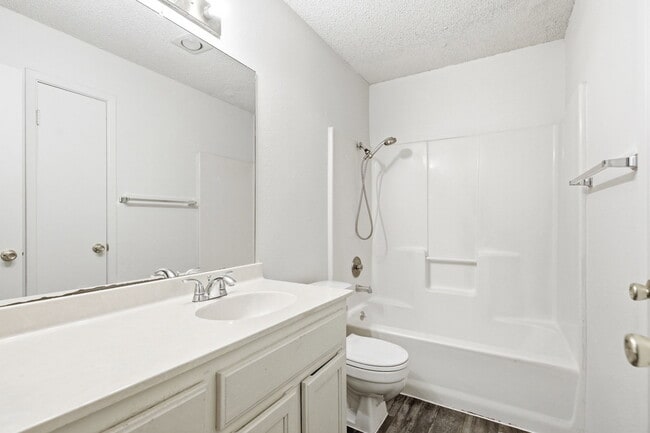 Building Photo - 12805 Tomanet Trail