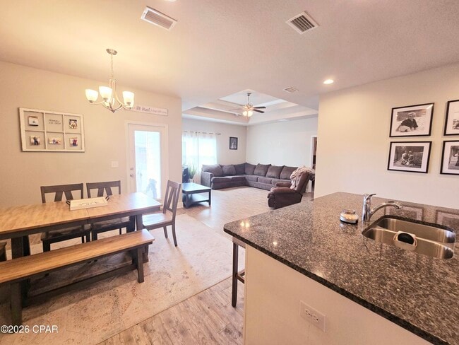 Building Photo - 103 Redfish Way