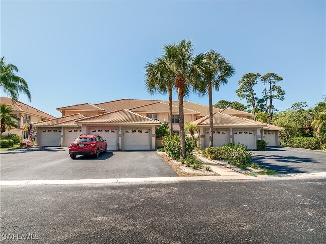 Building Photo - 1016 Manor Lake Dr