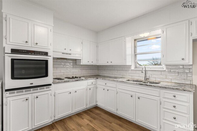 Building Photo - 4428 Sisk Rd