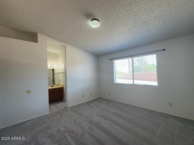 Building Photo - 1643 S Loma Plaza
