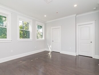 Building Photo - 394 K St