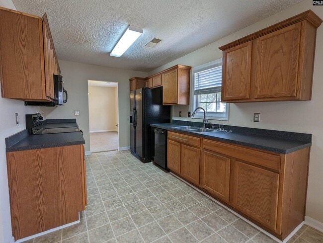 Building Photo - 19 Ironwood Way