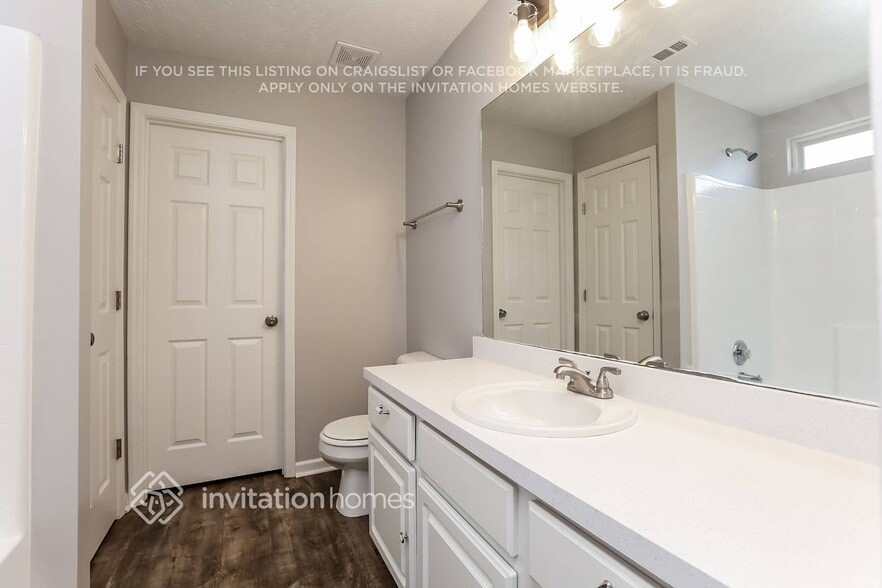 Building Photo - 1761 Stone Hollow Ct