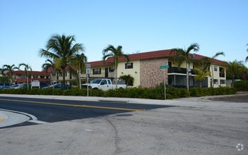 Building Photo - Hudson Flats