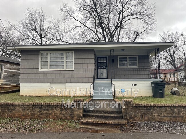 Building Photo - 340 Kappa Ave S