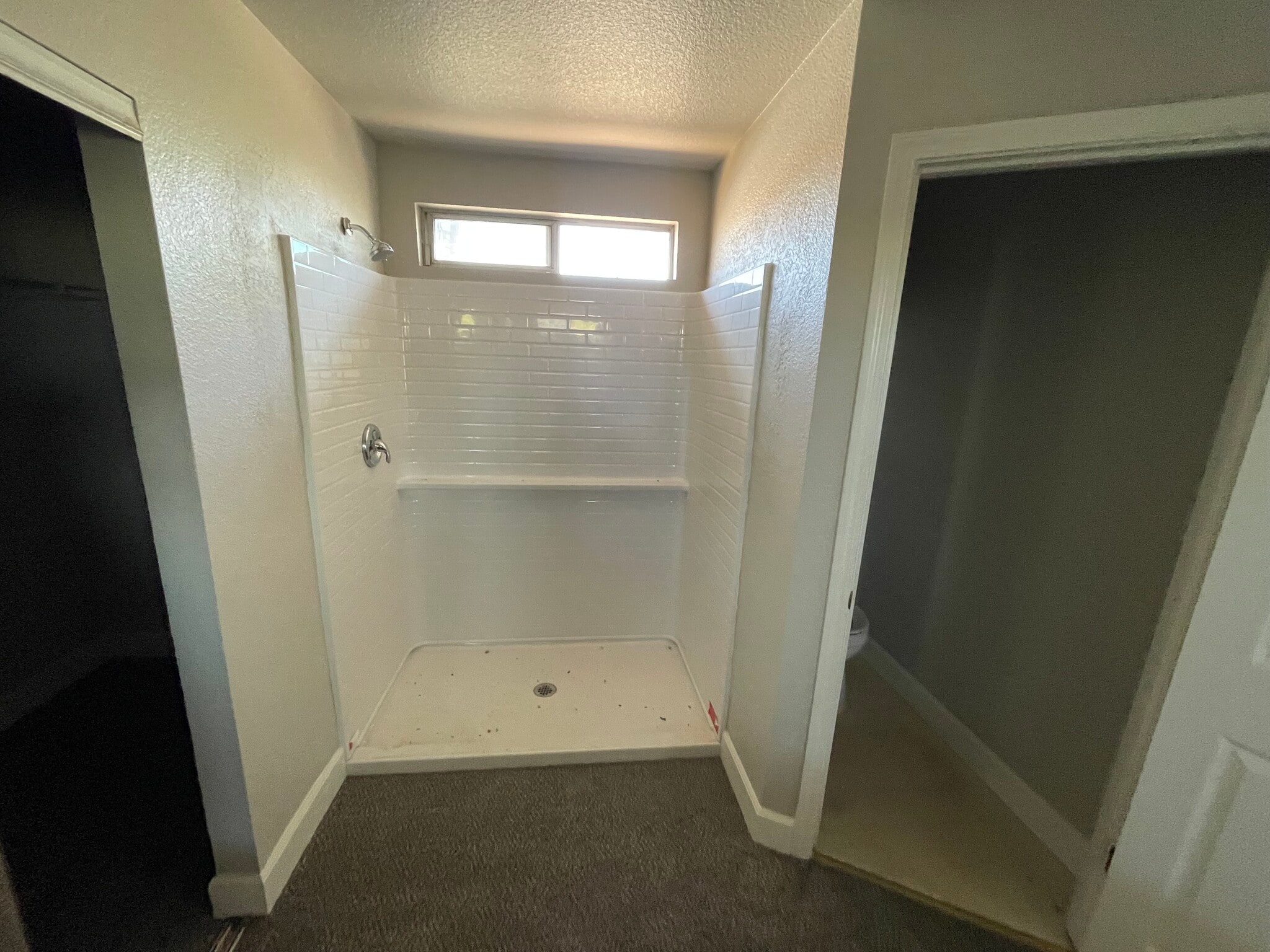 newly renovated master bathroom - 3978 Seagull Ct