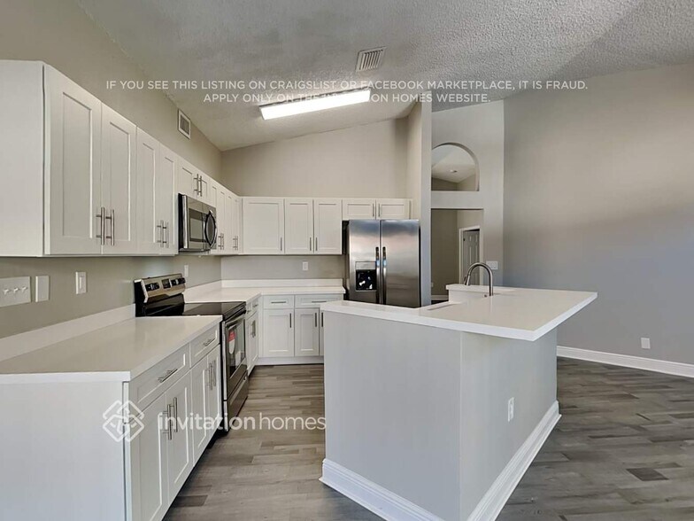 Building Photo - 19820 NW 87th Pl