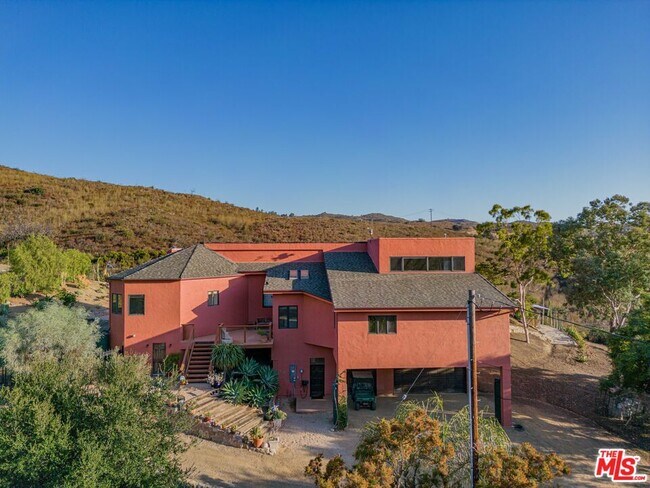 Building Photo - 34136 Mulholland Hwy