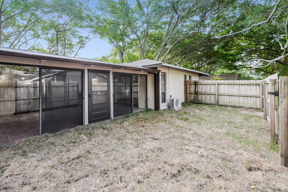 Building Photo - 1024 Old Magnolia Cove