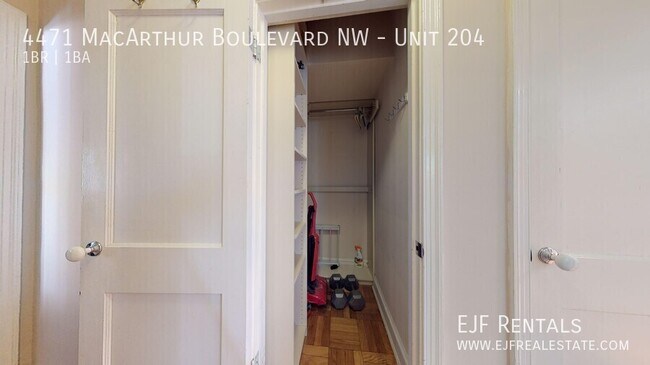 Building Photo - 4471 MacArthur Blvd NW