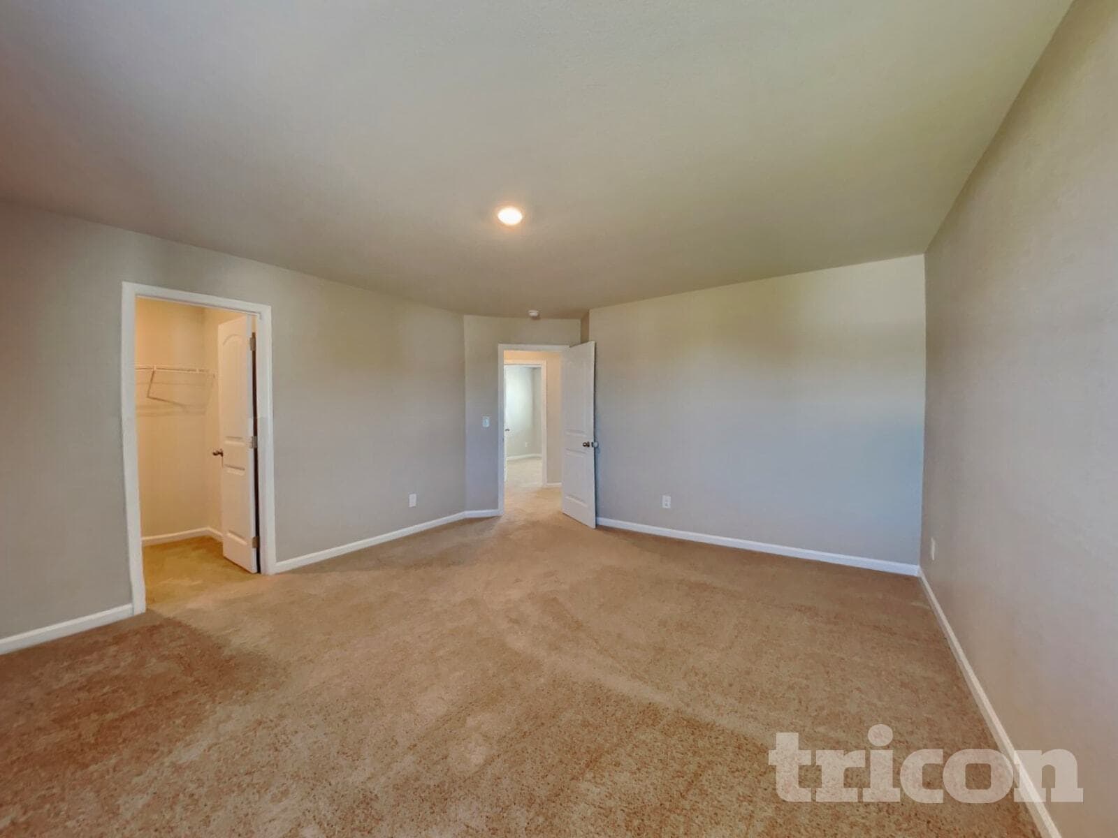 Building Photo - 260 Chedworth Dr