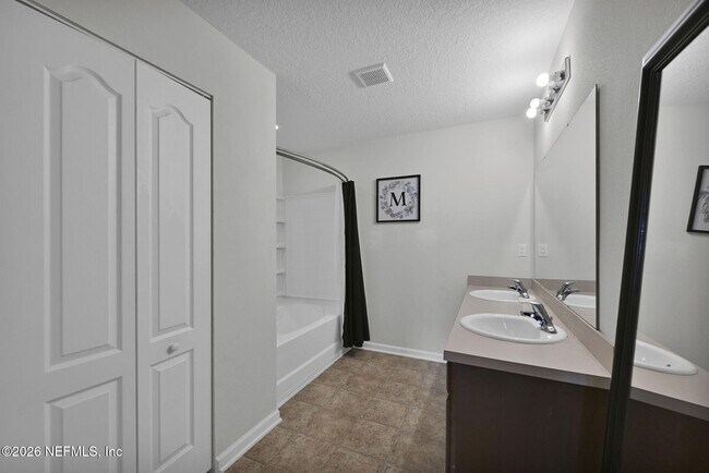 Building Photo - 6119 Black Filly Ln