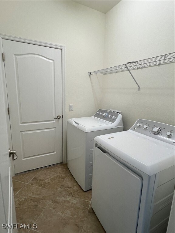 Building Photo - 2054 Minneola St