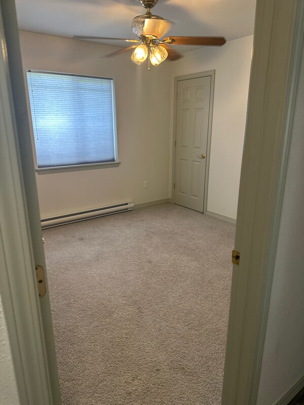 Building Photo - 1168 Mustang Ln