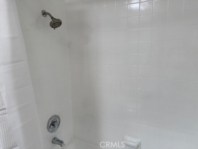 Building Photo - 74402 Abronia Trail