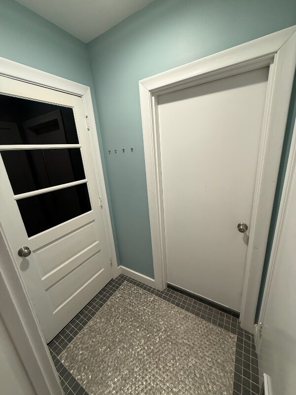 Building Photo - 57 Grant St