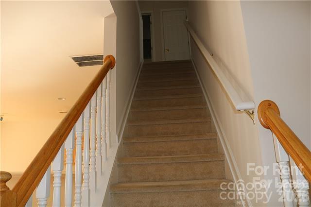 Building Photo - 8115 Kincaid Ct