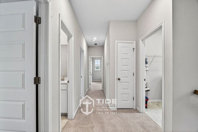 Building Photo - Private Retreat with Modern Upgrades