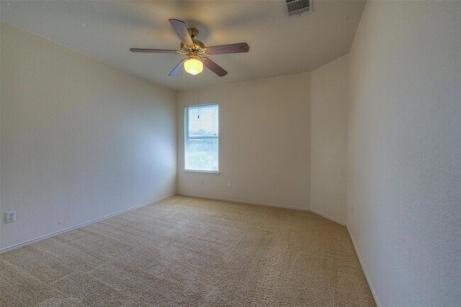 Building Photo - 14721 Noya Dr