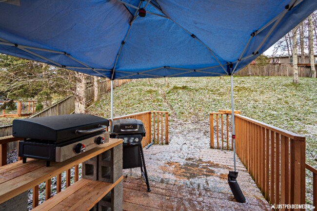 Building Photo - 9202 Cam Island Cir