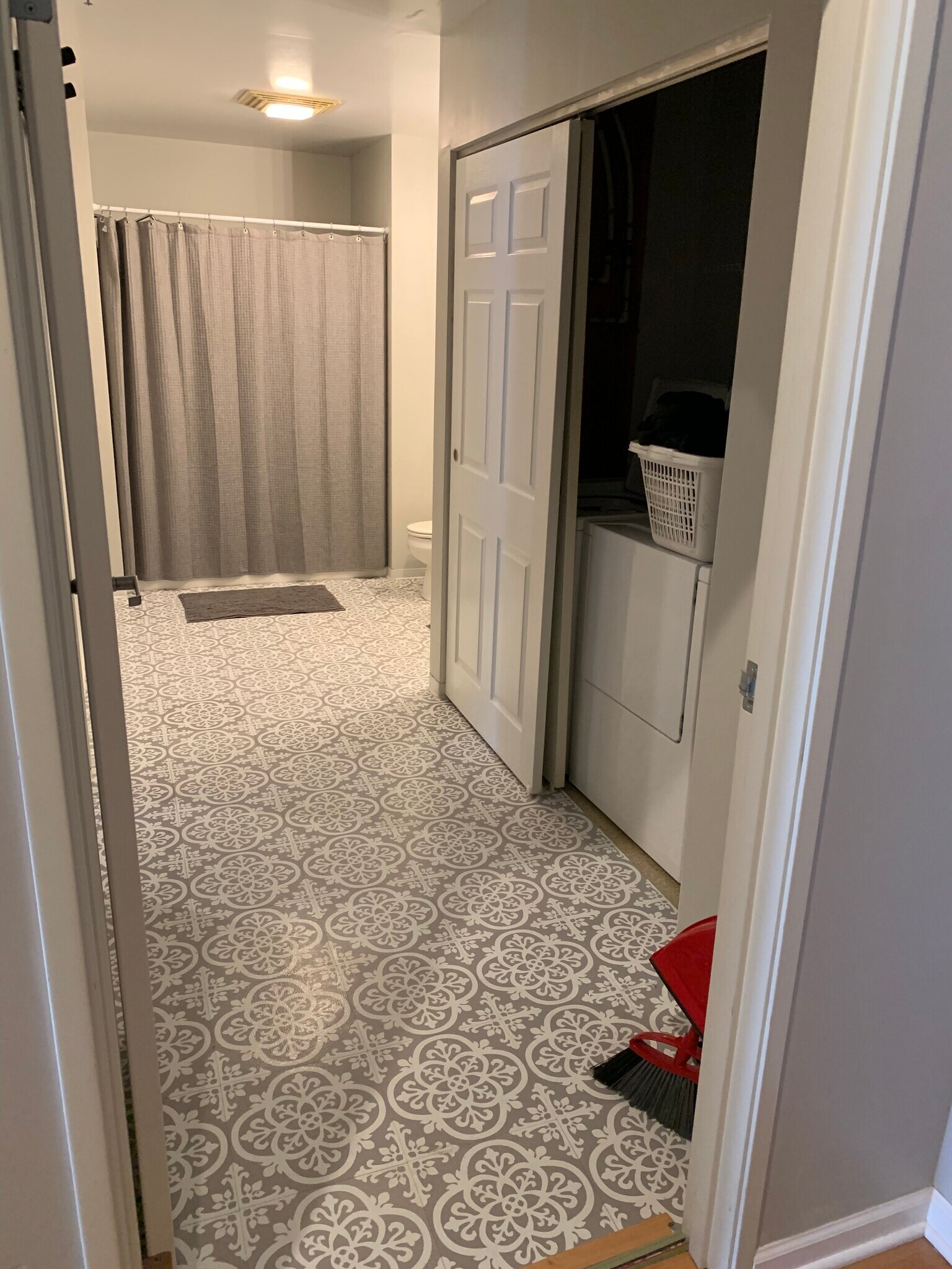 Building Photo - 141 N Water St