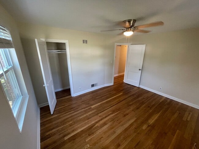 Building Photo - Newly Renovated 3 Bedroom in Silver Spring
