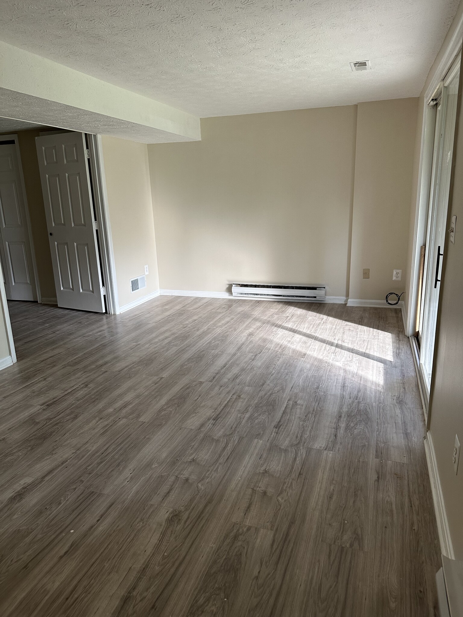 Fully finished basement. Not pictured half bath and full laundry unit - 117 Oak Moore Ct