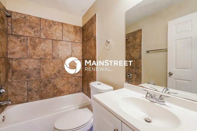 Building Photo - 3 Bedroom Pet-Friendly Home in Kissimmee, ...