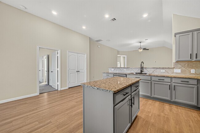 Building Photo - 6238 Milbridge Creek Ln
