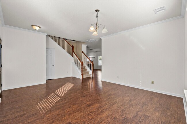 Building Photo - 542 Cedar Branch Dr