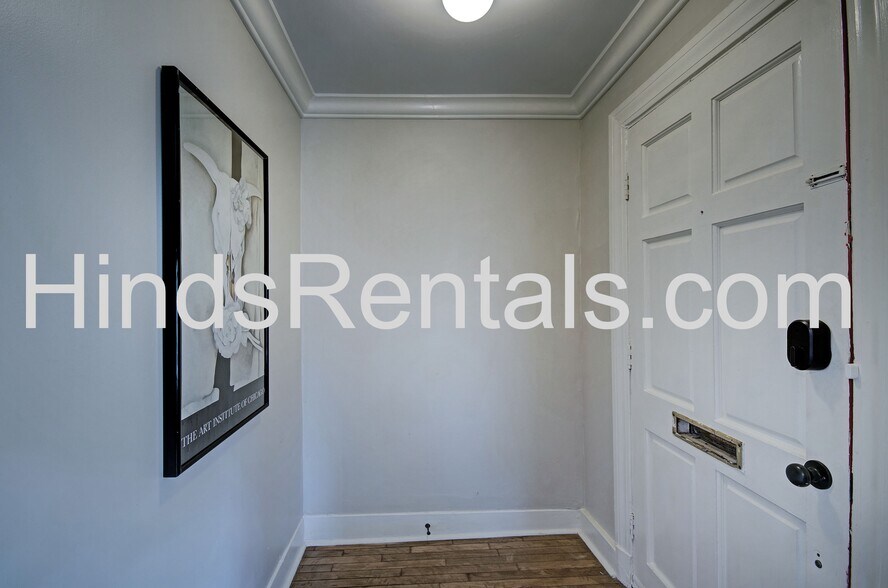 Building Photo - 1110 Quinn St