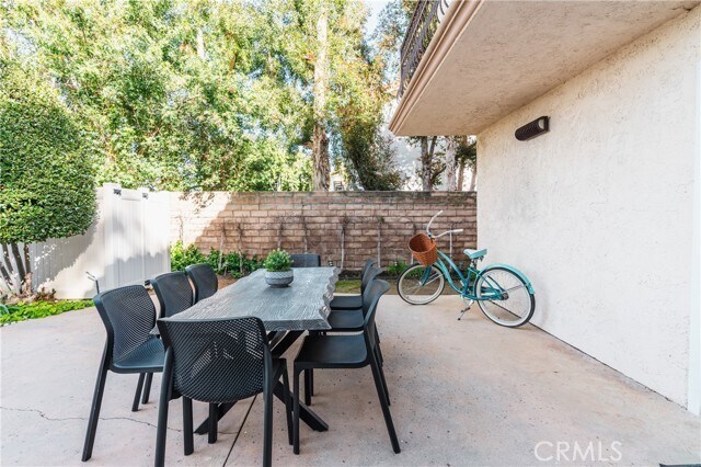Building Photo - 21793 Planewood Dr