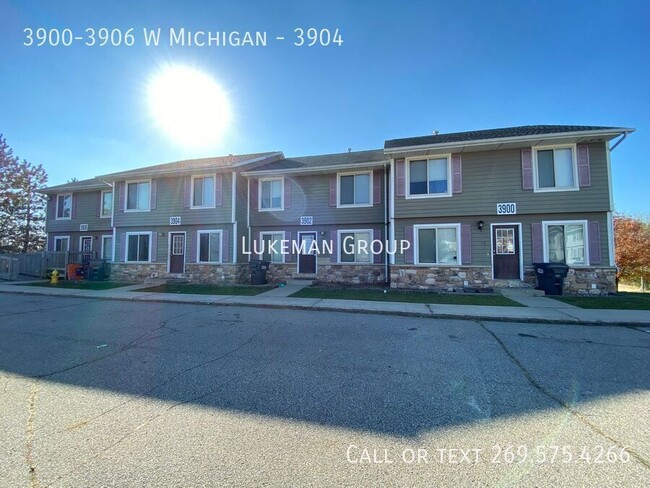 Building Photo - 3900-3906 W Michigan-3904
