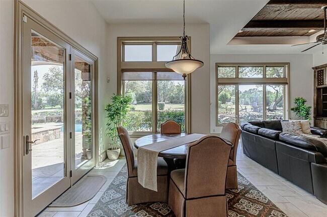 Building Photo - 109 Bella Strada Cove