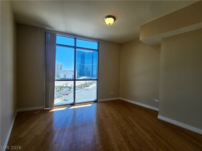 Building Photo - 200 W Sahara Ave