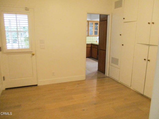 Building Photo - 756 Linda Vista Ave