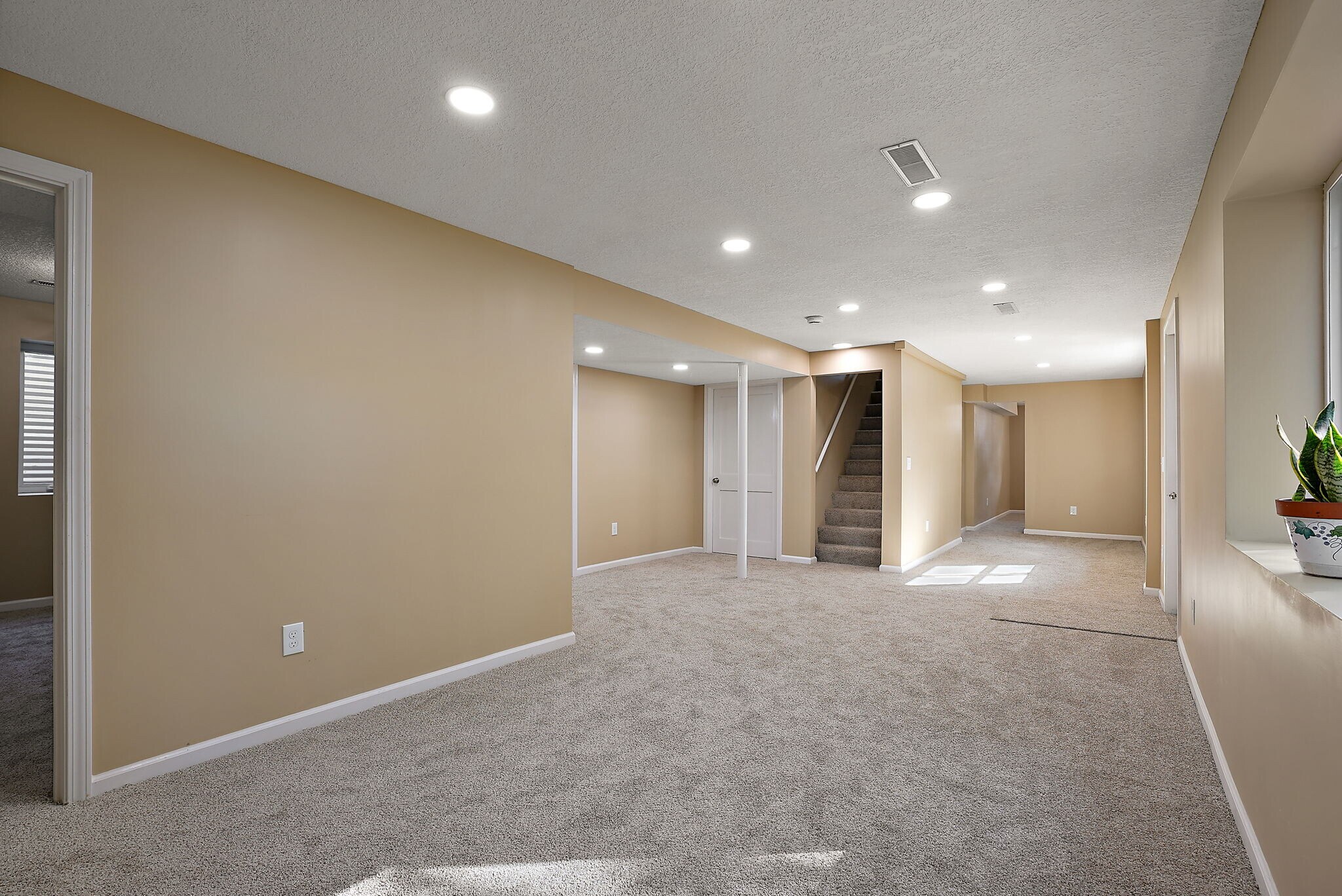 Building Photo - 7961 59th Ave N