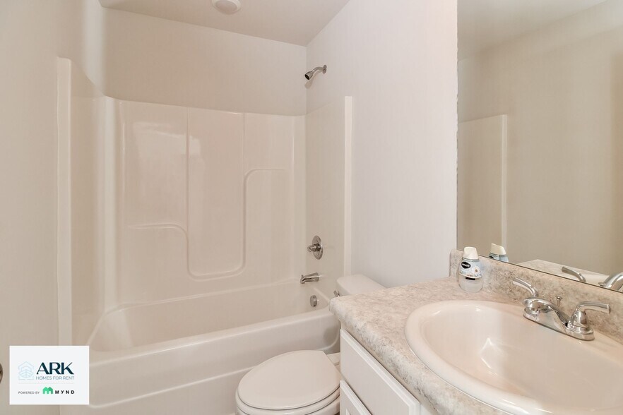 Building Photo - 5545 Cathwick Trce