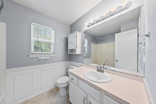 Building Photo - 4498 Parkwood Ln